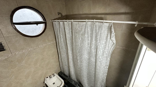 Venta Casa 3 Ambientes Mas Ph, Multifamiliar A Reciclar En Lomas Del Mirador, La Matanza