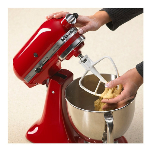 Imagen 6 de 8 de Batidora de pie KitchenAid Artisan KSM150PS empire red 50 Hz x 60 Hz 220 V - 240 V