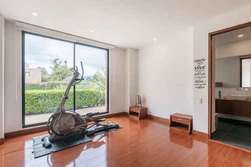 Casa En Venta En Guaymaral. Cod V9884