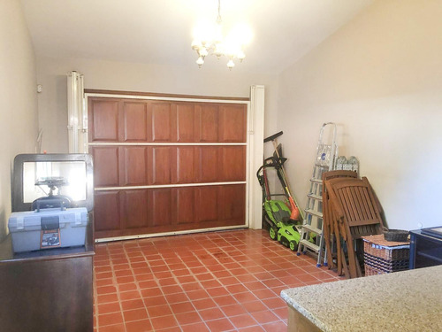 Venta De Casa De 2 Dormitorios En Colón, Montevideo