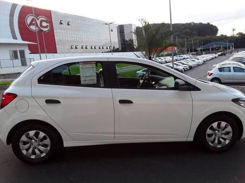 Imagem 9 de 9 de Chevrolet Onix 1.0 Mpfi Joy 8v Flex 4p Manual
