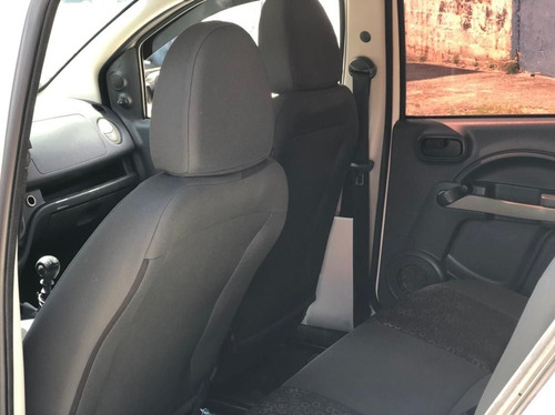 Fiat Uno 1.0 Evo Vivace 8v 2011