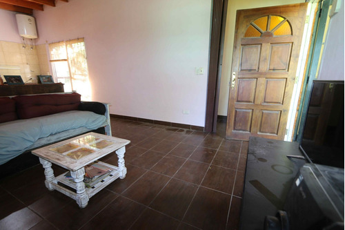 Imagen 5 de 30 de Venta Casa Quinta Virrey Del Pino Extenso Lote. Si Algo Nos Dejó La Pandemia Es La Necesidad De Vivir Con Espacio, Naturaleza Y Disfrutando De La Familia. Un Entorno Ideal Para Tu Gente. Inmobiliaria