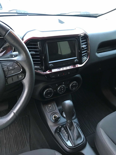 Imagem 9 de 14 de Fiat Toro 2020 1.8 16v Freedom Flex 4x2 Aut. 4p