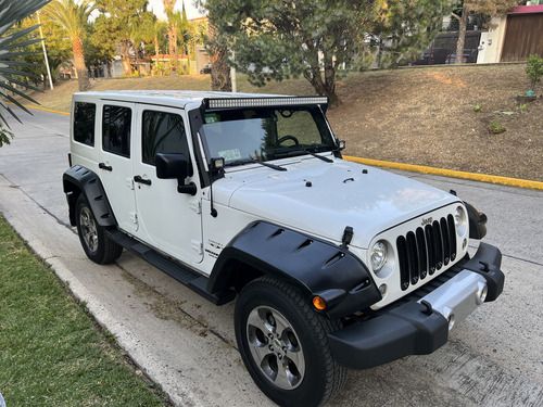 Jeep Wrangler 3.7 Unlimited Sahara 3.6 4x4 At