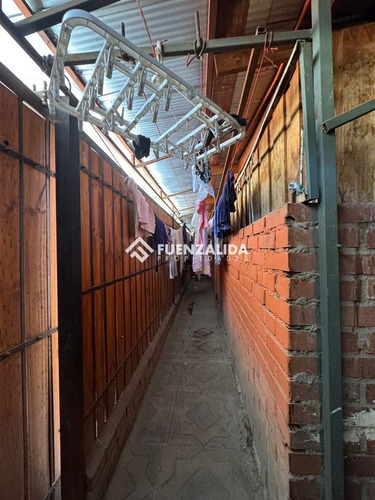 Casa En Venta De 2 Dorm. En Puente Alto