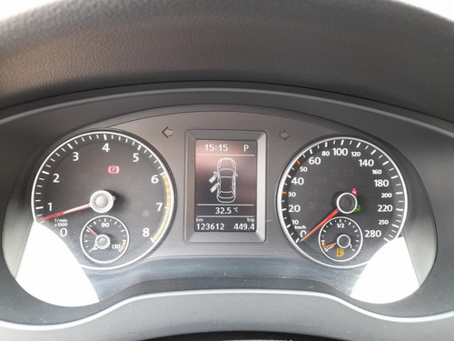 Imagem 10 de 13 de Vw - Jetta Highline 2.0 Tsi At - 2014 - Teto Solar 211cv