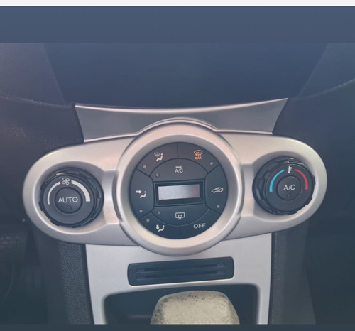 Ford Fiesta 1.6 16v Se Flex Powershift 5p
