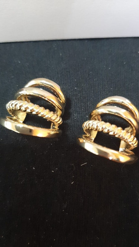 Imagem 3 de 5 de Brinco Ear Hook 4 Argolas Alta Fusão - Sa849br