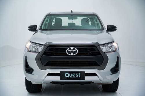 Toyota Hilux CD 4x4 2.8 Diesel Mec.