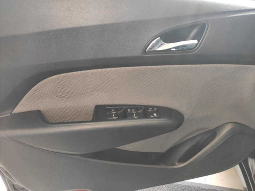 Imagem 11 de 15 de Hyundai Hb20s 1.6m Comf 2015