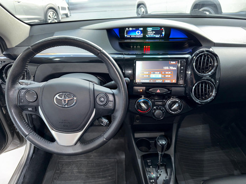 Toyota Etios 1.5 XLS SEDAN 16V FLEX 4P AUTOMÁTICO