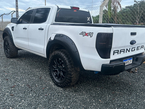 Ford Ranger 3.2 Xlt Cab. Dupla 4x4 Aut. 4p