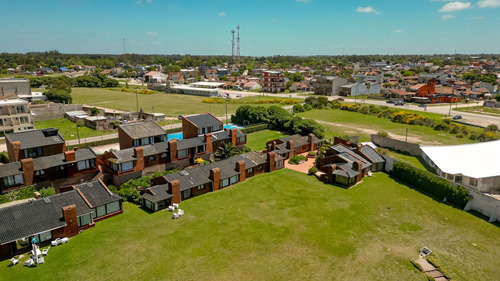 Venta De Departamento Y Cochera Con Bajada Al Mar
