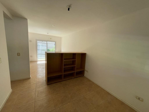 Imagen 8 de 16 de Departamento En Venta, Las Heras 981 (n°3), Belén De Escobar