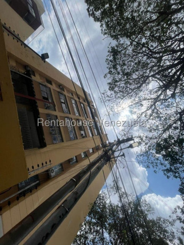 Valeria Chong Apartamento Venta Barquisimeto Lara Zona Centro Este Oportunidad Residencial Economico Código Inmobiliaria Rent-a-house 25-18558