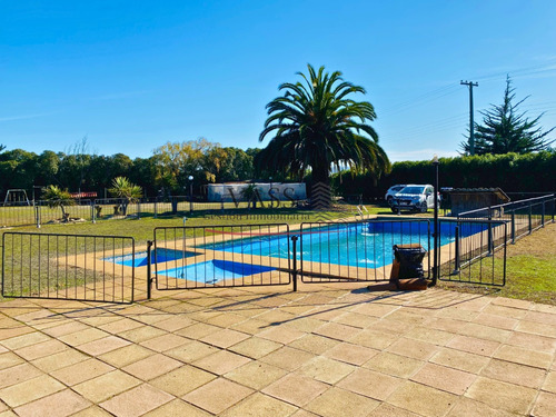 Vass Vende Parcela 4d 3b De 5.000 M² En Valle Alegre