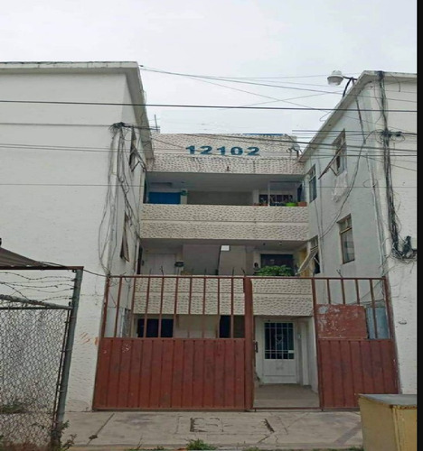 Departamento En Venta Por San Bartolo - Ac93