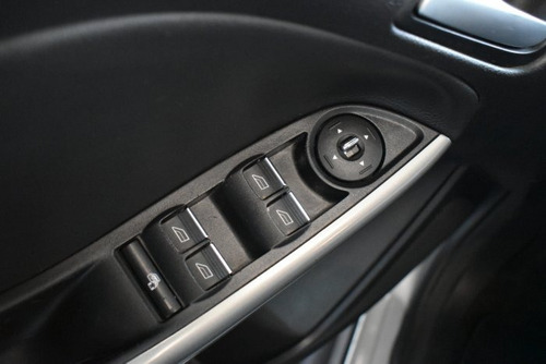 Imagem 9 de 14 de Focus 2.0 Se Hatch 16v Flex 4p Powershift