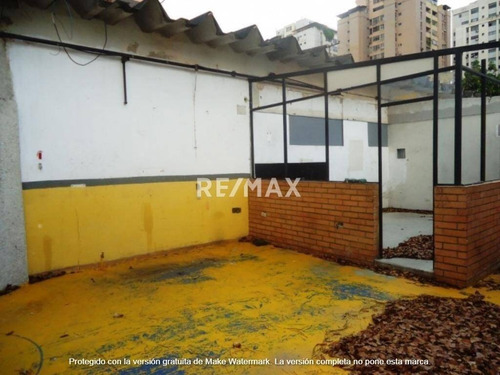 Imagen 5 de 8 de Ninoska Fuenmayor Ofrece En Venta Terreno En Venta Comercial R8c3 En Plena Av.