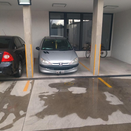 Imagen 4 de 4 de Cochera En Venta A Metros De La Estación De Temperley