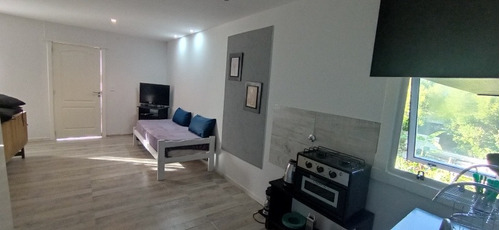 Imagen 12 de 14 de Model House & Aparts. Playas San Carlos. Acantilados