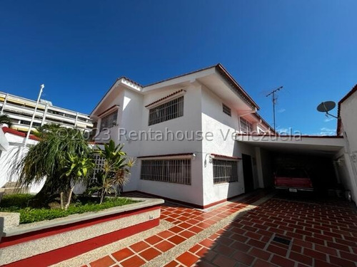 Venta Casa Los Samanes  24-8612