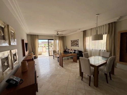 Penthouse En Venta De Lujo Amueblado En Fishing Lodge De La Marina De Cap Cana, Punta Cana, 1 Habitación