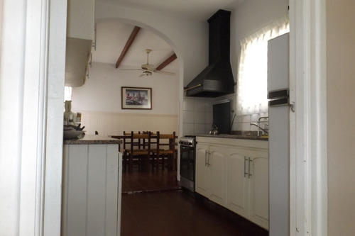 Imagen 6 de 20 de Casa De 4 Dormitorios En Barrio Inglés