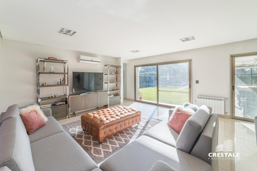 Imagen 12 de 30 de Imponente Casa 4 Dormitorios En Venta - San Marino (funes Hills)