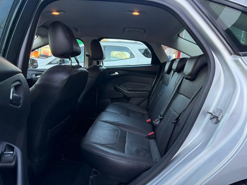 Ford Focus 2.0 SE PLUS SEDAN 16V FLEX 4P POWERSHIFT