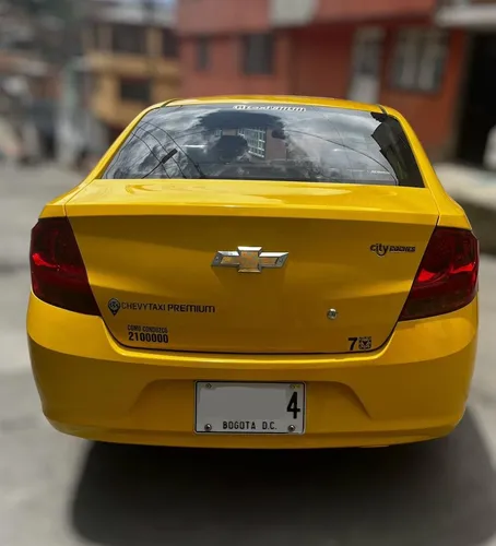 Divino Como Nuevo, Segundo Dueño, Radio Taxi Autolagos,