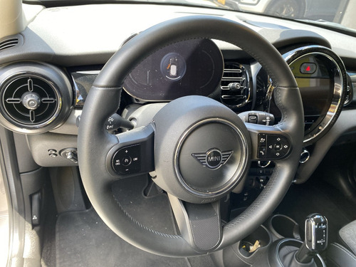 Imagen 13 de 25 de Mini Cooper Pepper Calssic 1.5 Turbo 2022