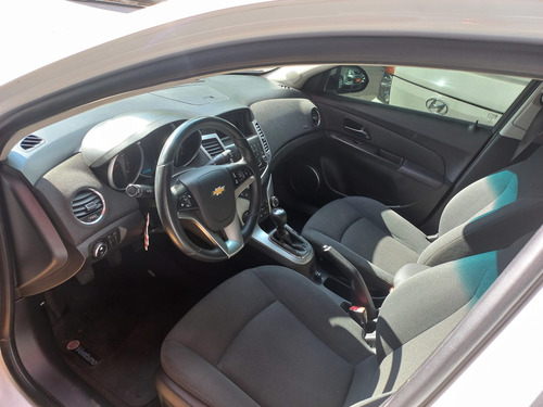 Imagem 4 de 6 de Chevrolet Cruze 2014 1.8 Lt Ecotec 6 4p