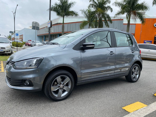 Volkswagen Fox 1.6 Connect Total Flex I-motion 5p