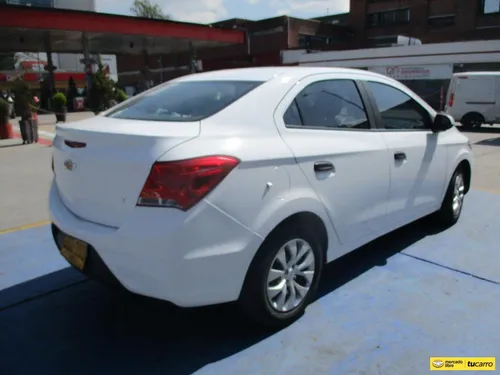 Chevrolet Onix Lt 1400cc Mt Aa