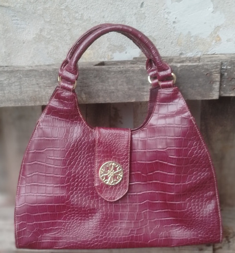 Cartera Bolso Cuero Ecológico Avon Color Bordo  