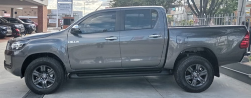 Toyota Hilux 2.4 4x4 Diesel Mecanica Modelo 2021