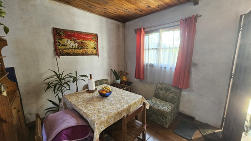 Ml Propiedades Vende, Casa + Taller-galpón En Padrón Único, 3-4 Dormitorios, Próximo A Ruta Interbalnearia Sur Y Avenida Pérez Butler.