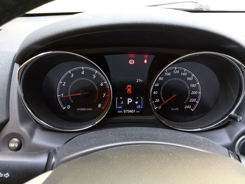 Imagem 5 de 6 de Mitsubishi Asx 2013 2.0 Awd Cvt 5p