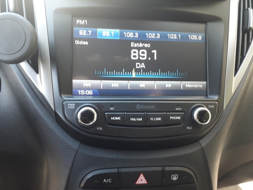Imagem 5 de 15 de Hyundai Hb20 2019 1.6 Comfort Plus Flex Aut. 5p