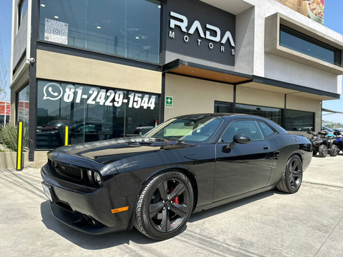 Dodge Challenger 6.1 V8 SRT 8 Piel At