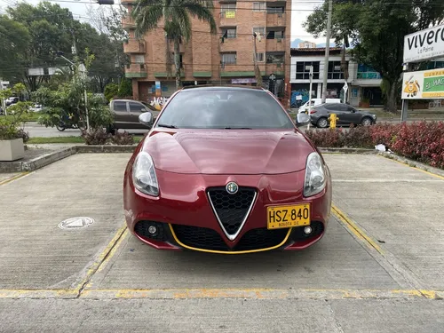 Alfa Romeo Giulietta 1.4 Distinctive Mt 2012