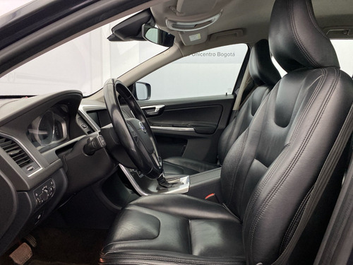 Volvo XC60 2.0 T5
