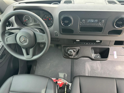 Sprinter Van 417 Teto Baixo 16 Lugares