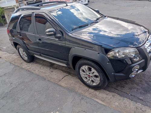 Imagem 2 de 9 de Fiat Palio Winkend Looker Adventure