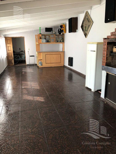 Venta - Casa Quinta, 3/tres Ambientes, Gran Jardín, Cochera - Tortuguitas, Malvinas Argentinas