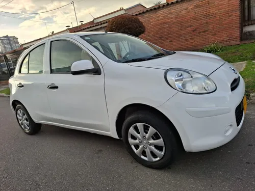 Nissan March Active 1.6 MT