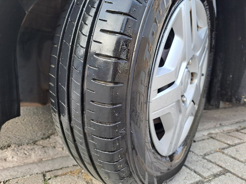 Chevrolet Onix ONIX HATCH JOY 1.0 8V FLEX 5P MEC.