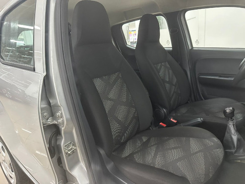 Fiat Mobi 1.0 8V EVO FLEX EASY MANUAL